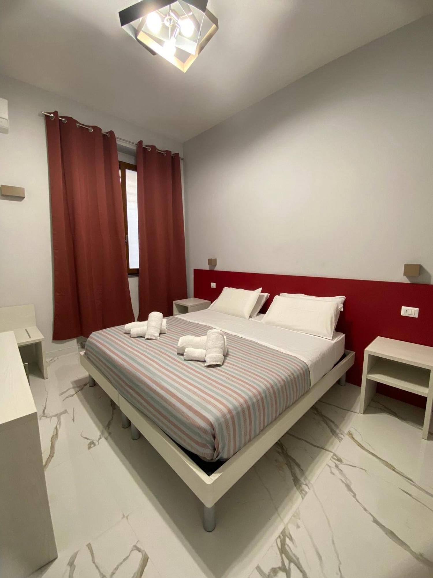 B&B Cadifra Portapiccola เนเปิลส์ ภายนอก รูปภาพ