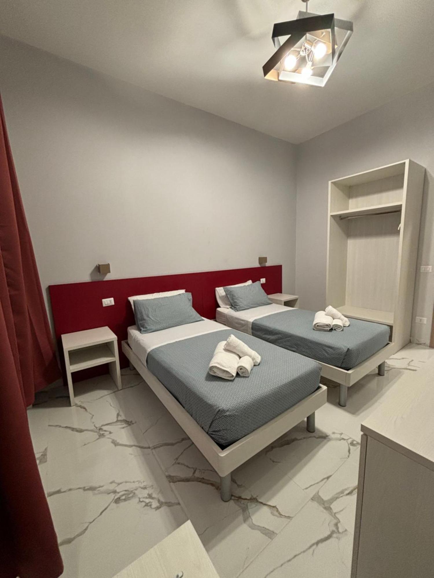 B&B Cadifra Portapiccola เนเปิลส์ ภายนอก รูปภาพ