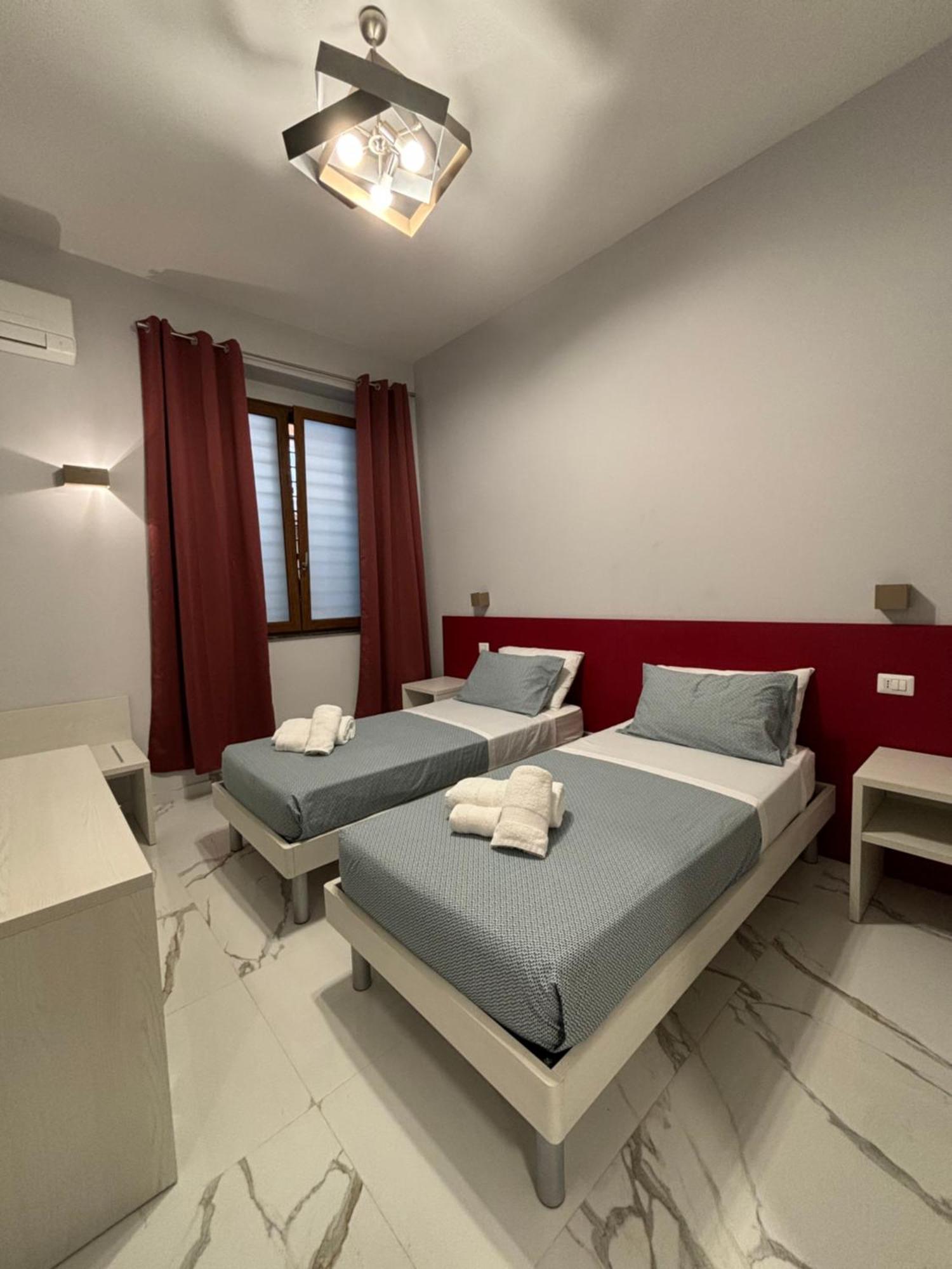 B&B Cadifra Portapiccola เนเปิลส์ ภายนอก รูปภาพ
